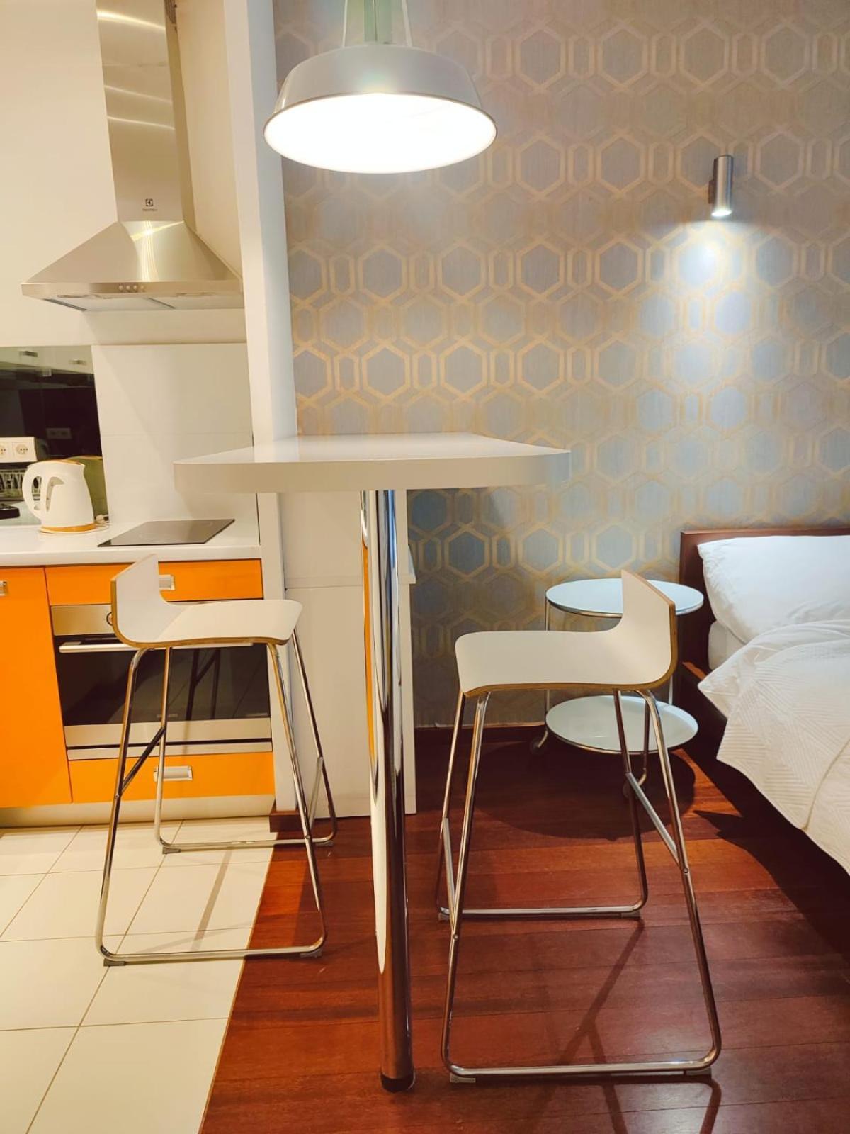 Klimatyzowany apartament przy Dworcu Głównym Cracóvia Exterior foto